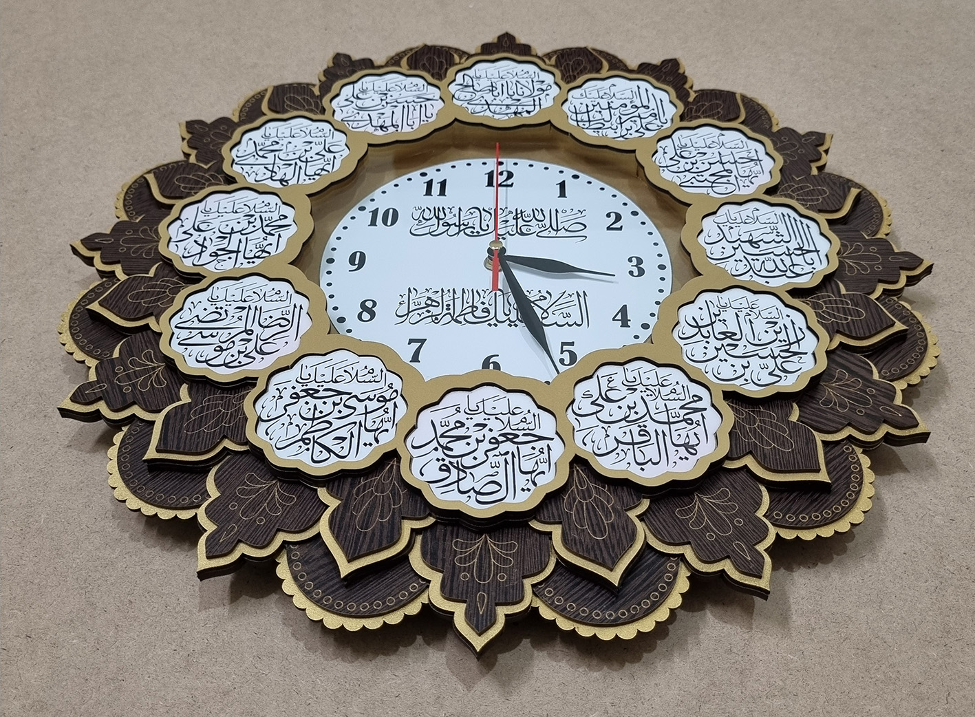 ساعت دیواری طرح مذهبی مدل ماهگل طلایی