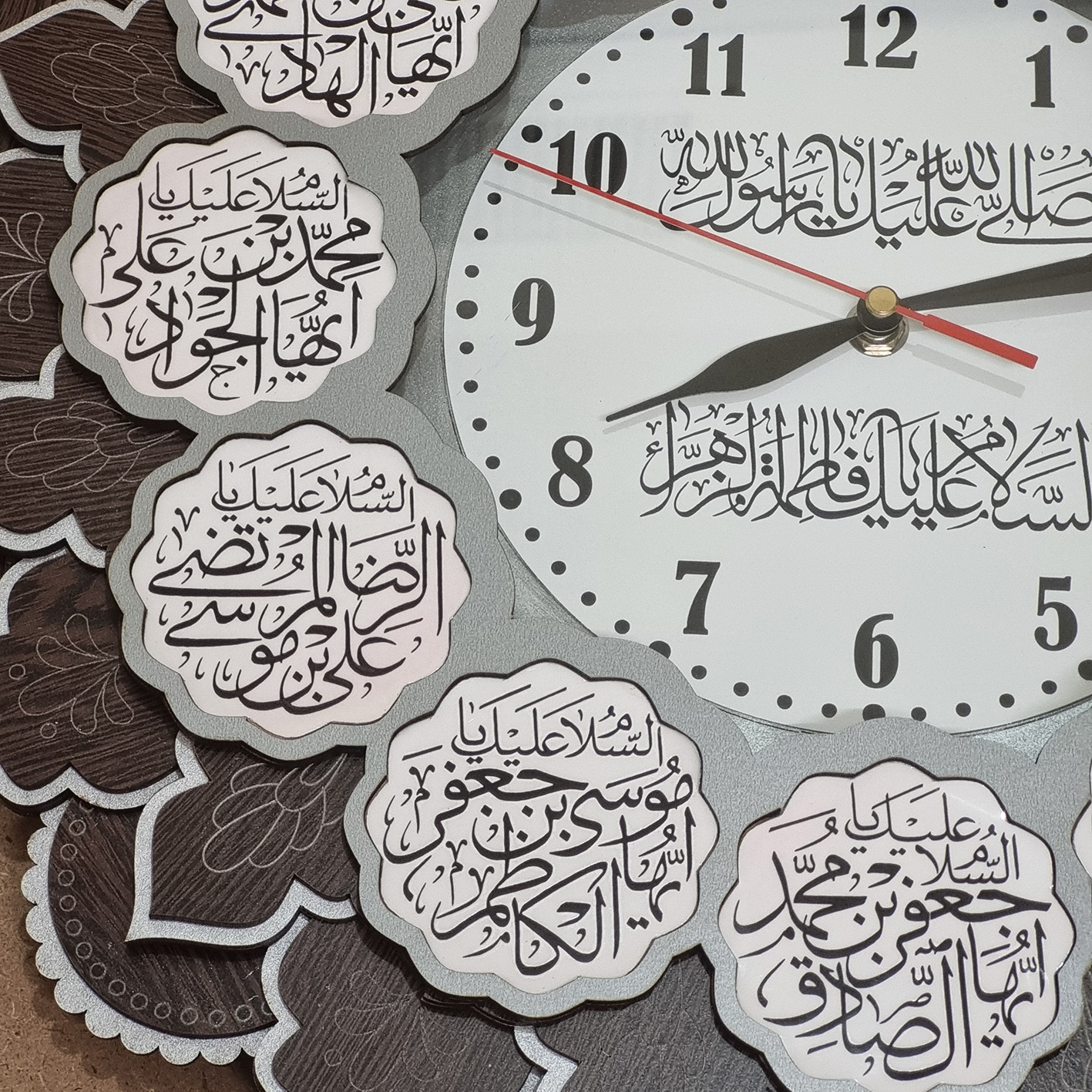 ساعت دیواری طرح مذهبی مدل ماهگل