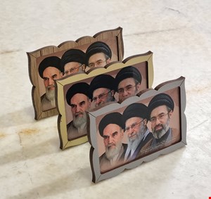 استند رومیزی امامان انقلاب بسته 50 عددی