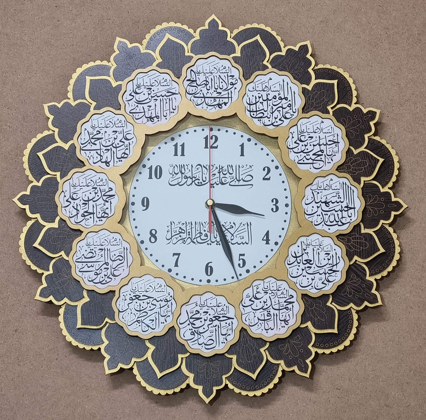 ماهگل طلایی